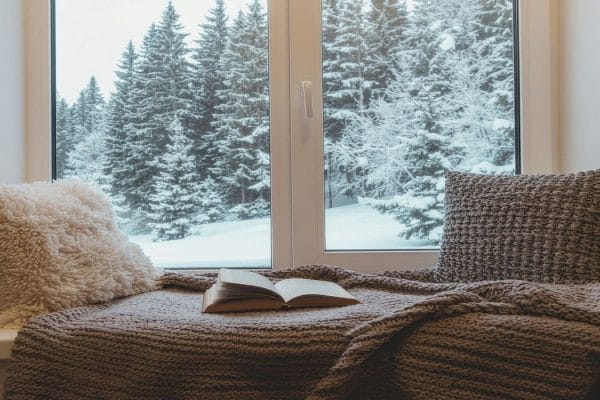 How to Stage Your Home for Winter Buyers